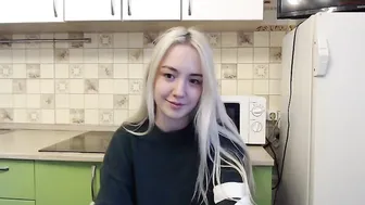 eevian chaturbate shy young lady caresses intimate places