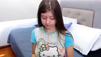 emma_host chaturbate spicy chick exposes sexy body