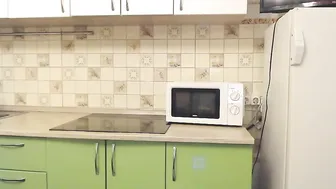 eevian chaturbate cute bitch bares shaved holes