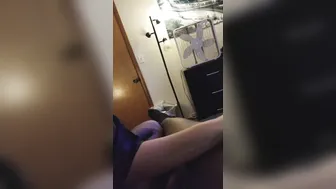 anacondanoire manyvids onlyfans smeared her incredibly hot body with oil