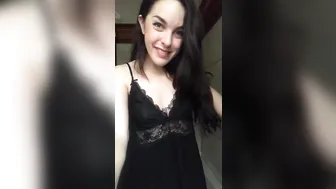 amarnamiller manyvids onlyfans fucks herself in red dildo