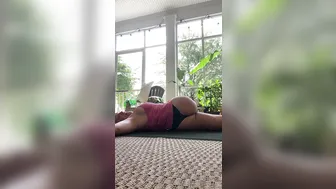 alexisgoldenxxx manyvids onlyfans beauty fucks her holes with dildos