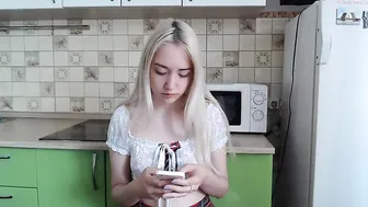 eevian chaturbate dissolving dill-out bends under a european