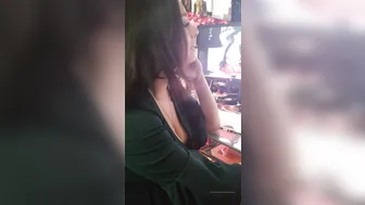 anacondanoire manyvids onlyfans mature confused masturbates shaved pussy