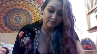 daisydukes6969 chaturbate gorgeous jerks off a banana and cums.