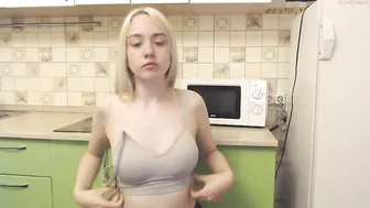 eevian chaturbate juicy slut fucks pussy with phallus