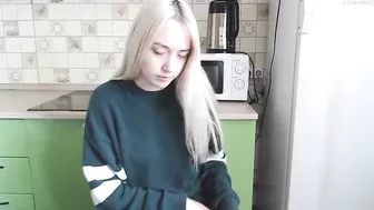 eevian chaturbate fucking herself