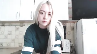 eevian chaturbate fucking herself