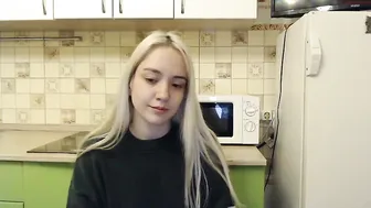 eevian chaturbate gorgeous big tit blonde