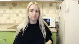 eevian chaturbate big boobed bitch licks dildo