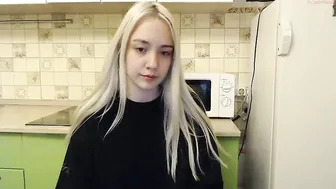 eevian chaturbate cute blonde is saturated with revelations with dildo