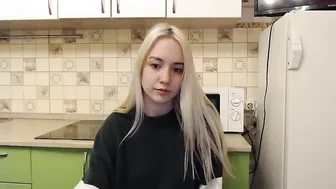 eevian chaturbate shy chick poses naked