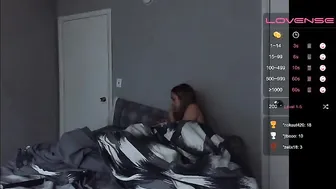 deeplyinyou chaturbate sweet babe masturbates on the bed