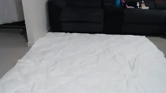 rheaandgiorgio chaturbate pretty model fucks pussy