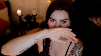 naphrodite chaturbate busty cutie showed the cap