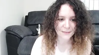 rheaandgiorgio chaturbate Wicked chick sucks off a fat dick