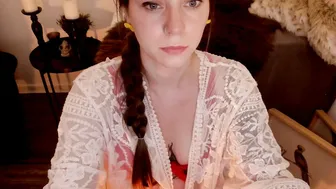 naphrodite chaturbate spectacular slut strokes her clit