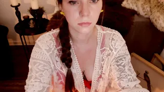 naphrodite chaturbate spectacular slut strokes her clit