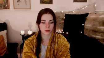 naphrodite chaturbate beautiful slut plows pussy with phallus