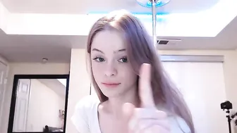 katieecage chaturbate cute chick jerking her pussy with a phallus