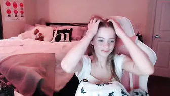 katieecage chaturbate Sultry chick