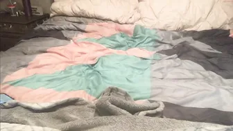 novababe_ chaturbate cute chick fucks both holes