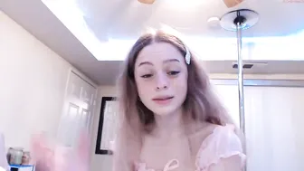 katieecage chaturbate cumming heavily before webcam