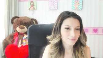 jessica_harrys chaturbate naughty fat lady is fondling saggy boobs