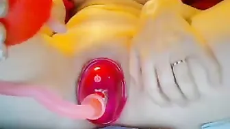kinkycamslut Beautiful nipple handjob cap