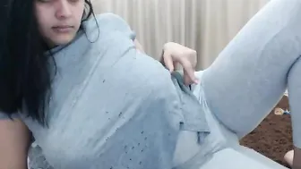 rosasweet02 Perfect young lady striking chic ass