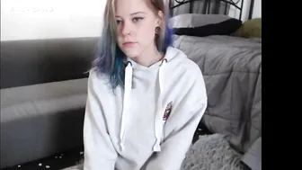 budfairy Juicy sluts play with sex toy
