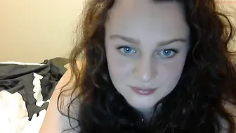 missblowjob18 Exquisite woman masturbating pussy sex toy