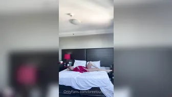 breelouisexoxo onlyfans recording  private e with the model