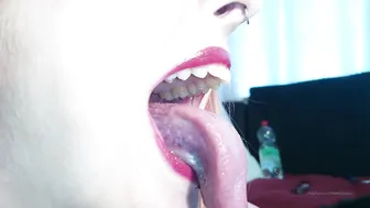 thefetishvixen onlyfans beauty is resting with pussy