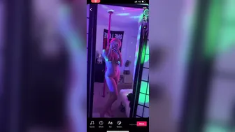 breelouisexoxo onlyfans cute confused jerks off