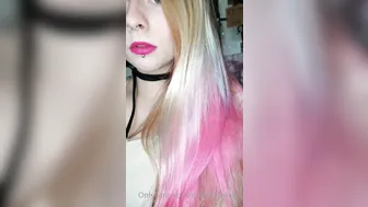 thefetishvixen onlyfans crazy courtesan jumps on sex toy