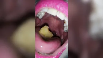 thefetishvixen onlyfans crazy courtesan jumps on sex toy