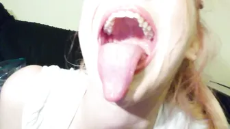 thefetishvixen onlyfans hot latina fucks pussy with a sex toy