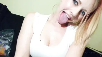 thefetishvixen onlyfans hot latina fucks pussy with a sex toy