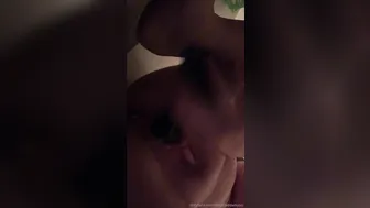 doubleddaisyyy onlyfans voluptuous