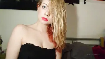 thefetishvixen onlyfans drunk shows her tits