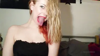 thefetishvixen onlyfans drunk shows her tits