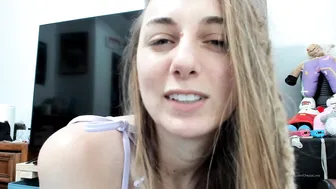 chezzaluna onlyfans tasty slut naughty with a vibrator