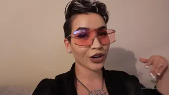 stephmurves_Thank onlyfans crazy whore dabbles with sex machine