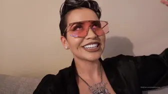 stephmurves_Thank onlyfans crazy whore dabbles with sex machine