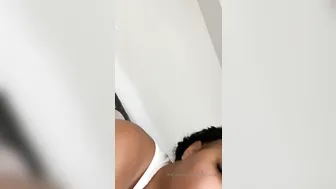 creolebarbieeee onlyfans Black haired curva