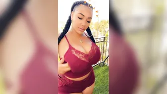 creolebarbieeee onlyfans naked passion removes underwear