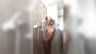 beabeatrice onlyfans flawless shows her dresses and underwear