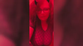 maturebustymilf onlyfans Obstinate slut