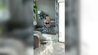 babygirlstormy onlyfans luxury sluts jerking off